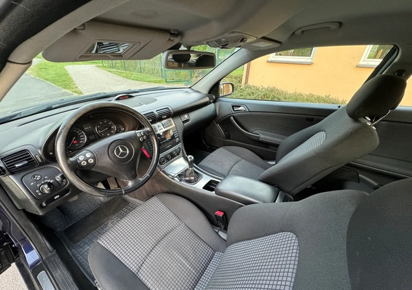 Mercedes-Benz Klasa C cena 11500 przebieg: 292000, rok produkcji 2005 z Pilzno małe 106
